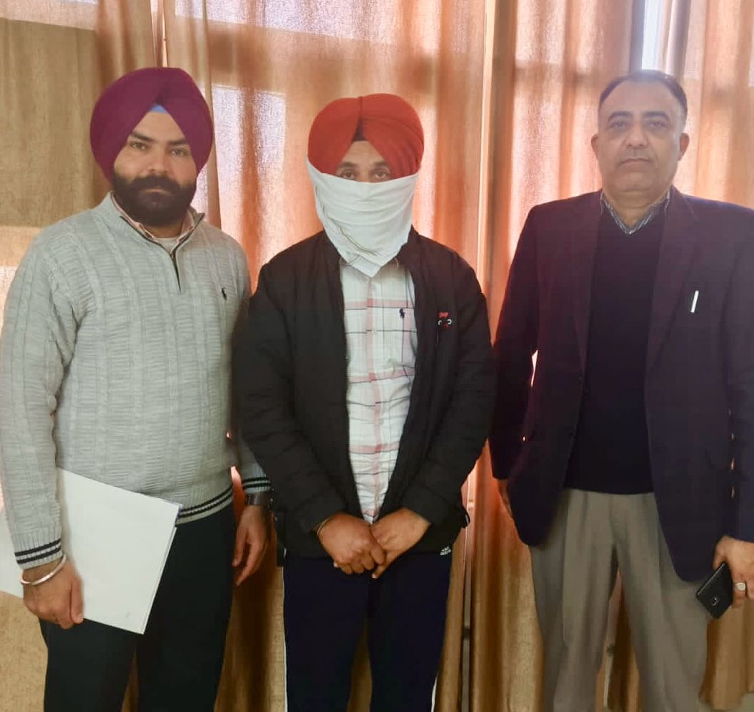 VB nabs ASI for taking Rs 10,000 bribe