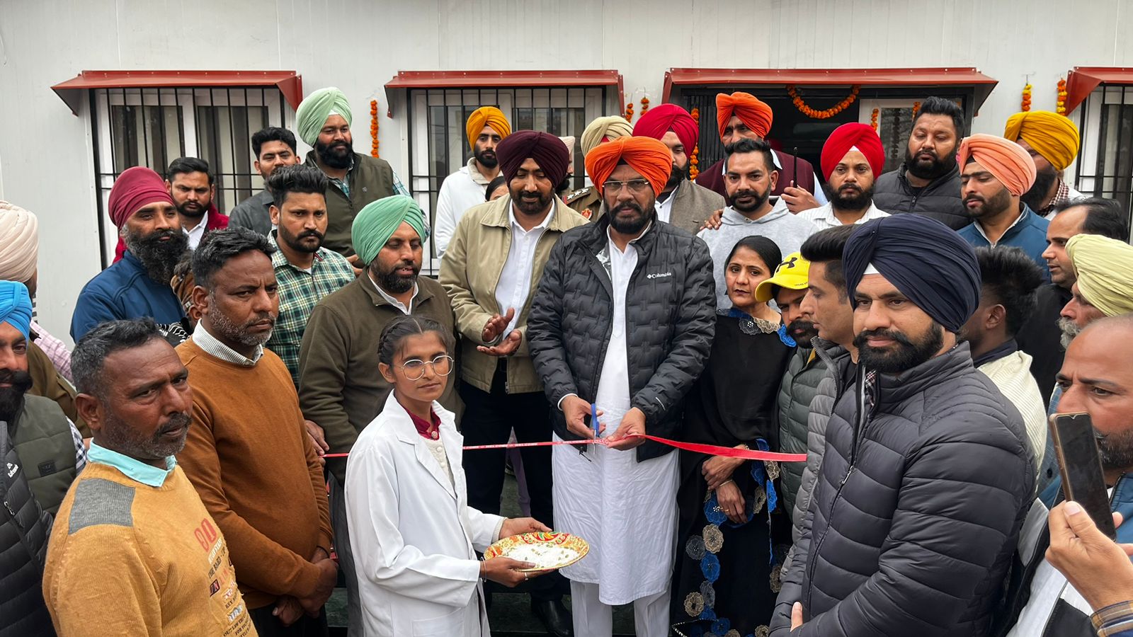 Cabinet Minister S. Kuldeep Singh Dhaliwal inaugurating the Aam Aadmi Clinic in Ajnala.